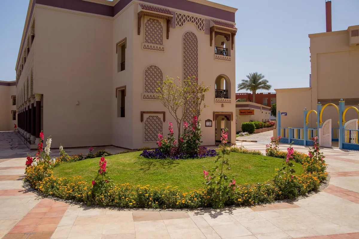 Villa moderne avec jardin desservie par nos équipes de déménagement à Dakar